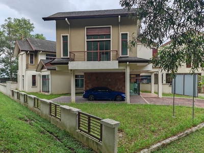 CORNER LOT, Not Facing Other House, Double Storey Semi D, D'Puncak, Bukit Jelutong, Shah Alam