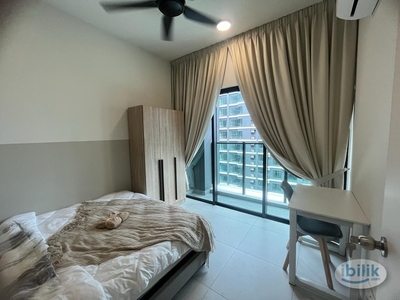 [FEMALE UNIT] Fully Furnished Middle Room At Majestic Maxim @ Cheras! Walking Distance To MRT!