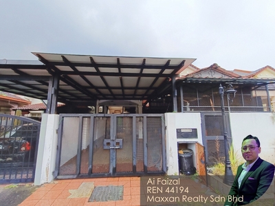 FREEHOLD Double Storey Double Storey Putra Heights NEAR LRT