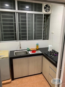 Non-Sharing Balcony Room Available to Rent at OUG Parklane, Old Klang Road