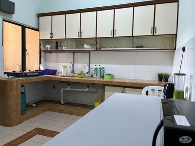 Single Room including utility bill at Indah Villa, Bandar Sunway