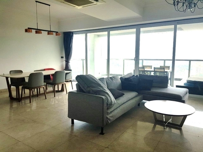 Summerscape Luxury Condo city & sea view, high floor partly furnished unit with good condition