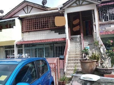 Taman Saga Ampang townhouse for sale