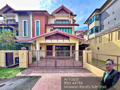 Well Maintained | End Lot | 2.5 Storey Semi D Country Heights, Kajang