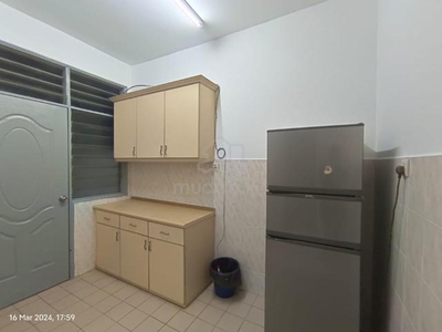Convert to 6 Bedrooms / Nearby Pearl Restaurant