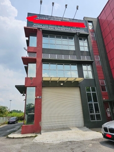 Jelutong Prime, 2,5 Storey Warehouse with lift