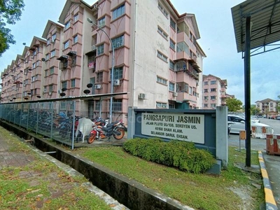 Shah Alam Subang Bestari , Jasmin apartment Level 3 with reno kitchen