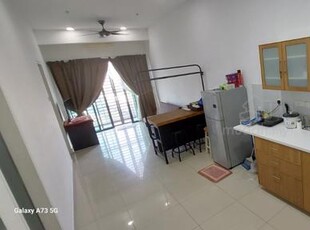 DPULZE RESIDENCE CYBERJAYA 2R2B ALMOST FULLY FURNISHED UNIT for Rent