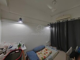 Female Room (1 person) kepong sentral condominium 100meter mrt2