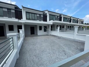Ruma 33 | 2 Storey House | 4R3B | Newly Completed | Can Parking 5 Car