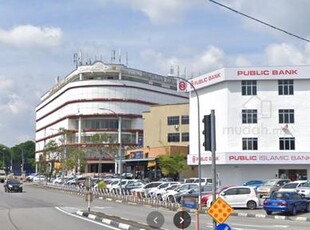 【Town Area Renovated】Pekan Baru Ground + 1st Floor 4stry Shop For Rent