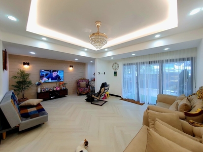 Renovated & Extended Double Storey Terrace House Taman Bukit Teratai Ampang