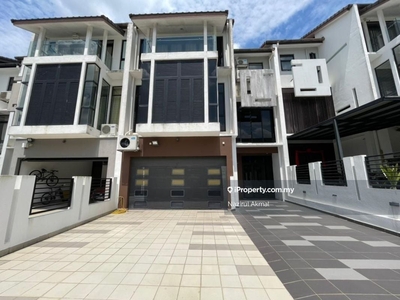 Huge Built Up 3 Storey Terrace Maple Denai Alam, Shah Alam