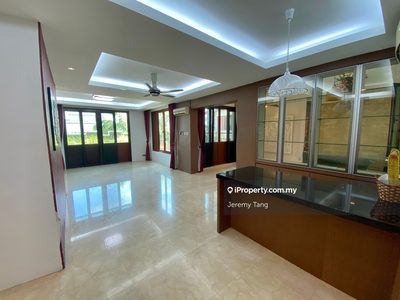 Modern Tropical Villa With Private Lift And KLCC View