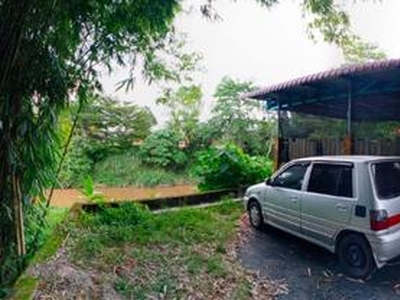 [ Saiz Besar ] End Lot Semi D' BMV - Taman Desa Wangi , Kota Bharu