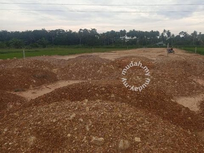 Tanah lot 4,144 kps status pembangunan area sawah padi Kg Paya Luboh