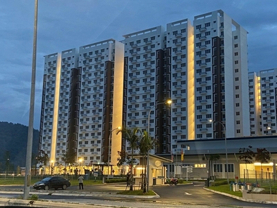 Apartment De Bayu Setia Alam 900sqft 2 Parking High Floor
