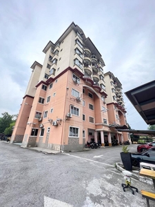 Apartment Seri Mewah Kajang Utama lift Gated Guarded