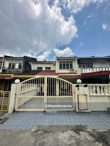 Double Storey Taman Kinrara Puchong For Sale