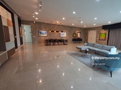 For sale Renovated unit with Quality furnittures & Fittings at Avare