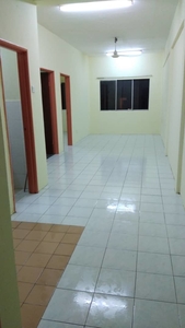 Good for Investment 3 Bedrooms Freehold Penaga Mas Apartment at Puchong for Sale