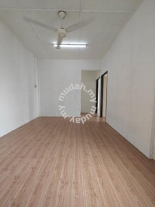 Kangkar Pulai Flat (Merak) Fully renovation Unit for sale