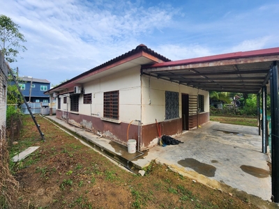 [ NEAR MRT ] 1Sty Bungalow House at Kota Perdana Bandar Putra Permai, Seri Kembangan