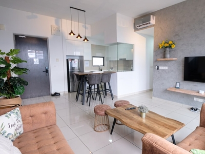 Penthouse with rooftop. Fully renovated. Astoria Ampang.