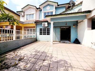 Renovated Seksyen 8 Bandar Baru Bangi 2 Storey Terrace House 20x65