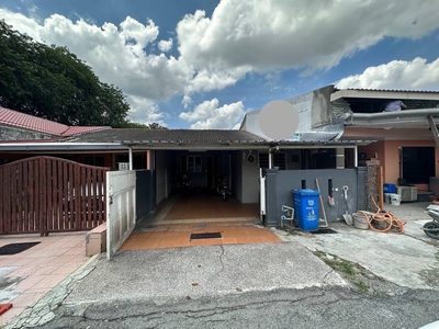 Renovated Single Storey Terrace House at Jalan Kesum Seksyen 24 Shah Alam For Sale