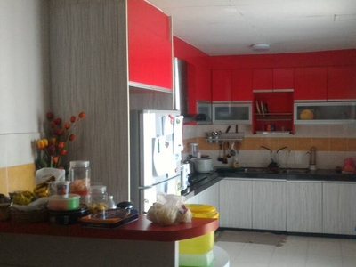 Renovated with Kitchen Extended Freehold Double Storey Terrace Taman Putra Prima Puchong For Sale