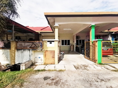 Rumah Teres Setingkat Menghadap Kawasan Lapang di Kg Tok Muda Jalan Ruyung Kapar