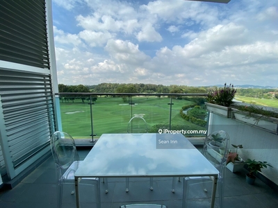 Stunning Golf view unit, Modern fittings