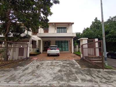 URGENT SALE!! Renovated Double Storey END LOT Putra Heights for Sale