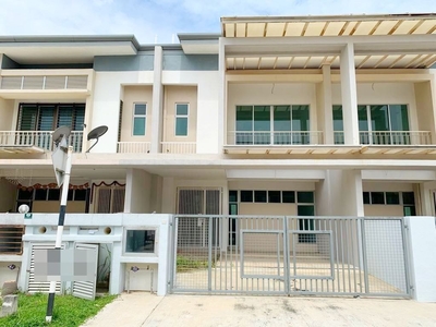 Value Buy Nice Surrounding Area 2 Storey House Type Chimes at Bandar Rimbayu for Sale