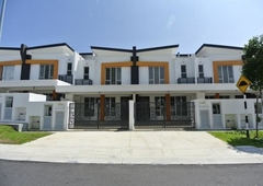 Puchong [ Semi-D Landed house ] 24x85 Freehold Cashback 70k
