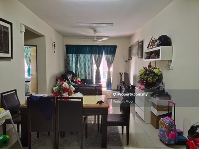 Pv21 condo @ Partly furnished