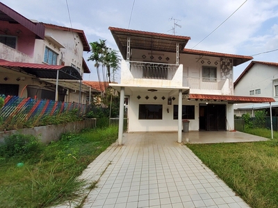 Taman Melodies Double Store Bungalow 4 Bedrooms 4 Bathrooms for Rent