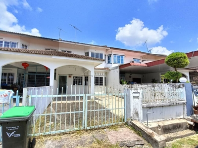 2 STORY TERRACE HOUSE STRATEGIC FOR SALE