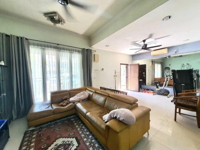 Double storey at Putra Heights Avenue for sale. Hot Property