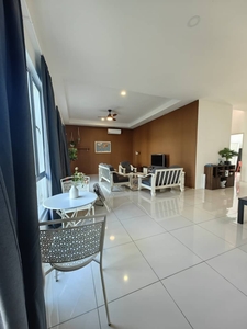 Fully Furnished 2 Bedrooms Apartment @ Hills 68 for Rent!