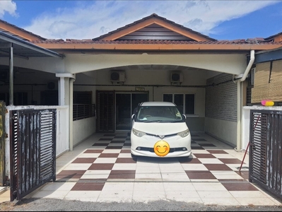 Single Storey Terrace House , Taman Dato Hormat, Telok Panglima Garang For Sale