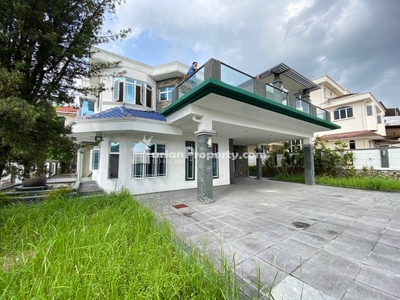 Bungalow House For Sale at Impian Golf & Country Club