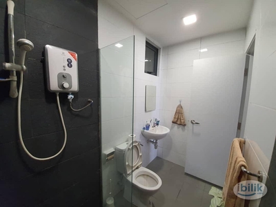 [ CHEAPEST FULLY FURNISHED WITH AIRCOND] Sharing Room in Utropolis Glenmarie inclusive Water and WiFi bills