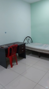 Single room for Male at Taman Connaught