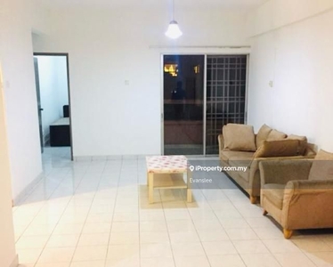 3 Rooms Apartment @ Pangsapuri Putra Raya, Seri Kembangan for Sale
