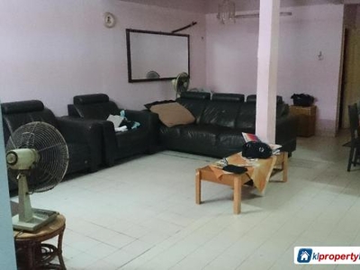 6 bedroom Townhouse for sale in Petaling Jaya