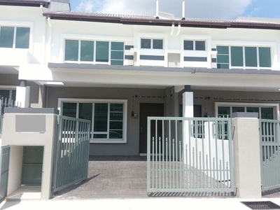 BARE UNIT Double Storey Terrace House for Sale at Hillpark 2 Bandar Teknologi Kajang Semenyih Selangor