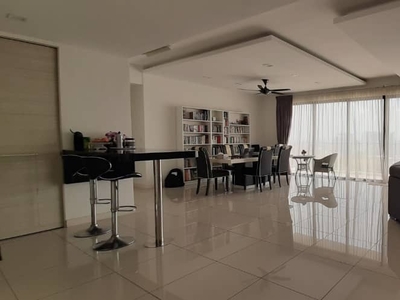 BEST PRICE Renovated Move in Ready Fully Furnished Big Size with Balcony at Windows on the Park Condominium Cheras KL