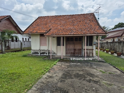 Bungalow Land with Old House for Sale Section 4